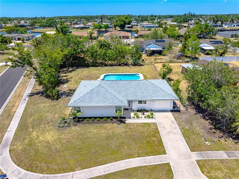 6698 Acmar Ct, FL