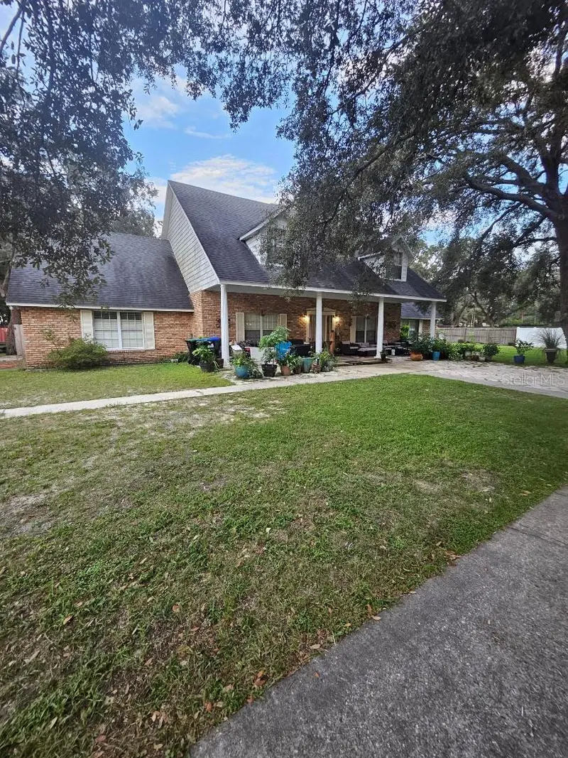 6419 Lakeville Rd, FL