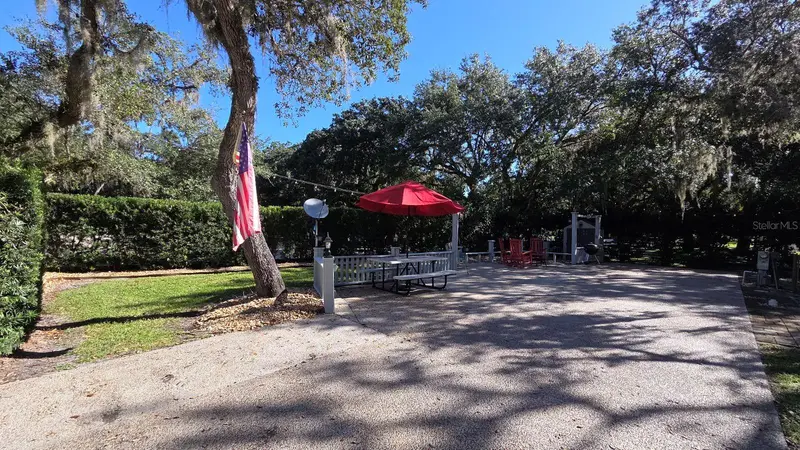 376 Bear Trl, FL
