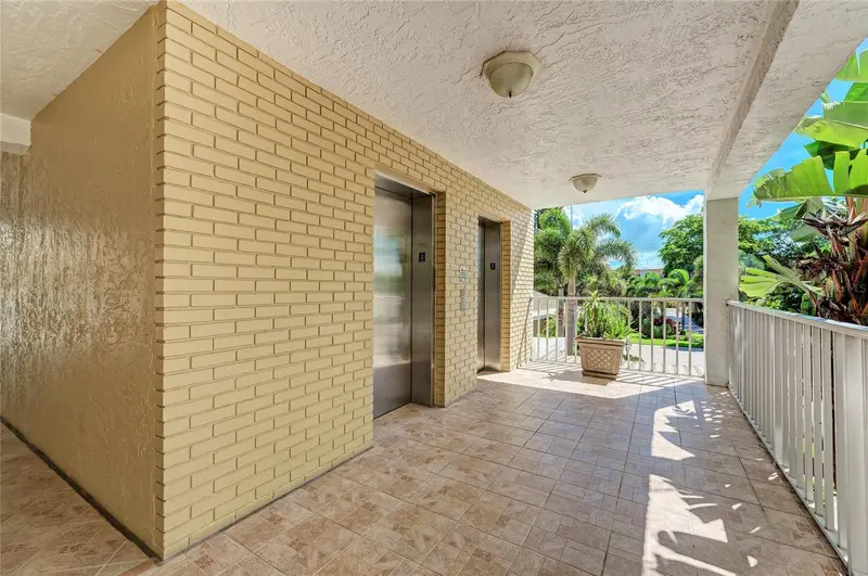 4825 Gulf Of Mexico Dr #201, FL