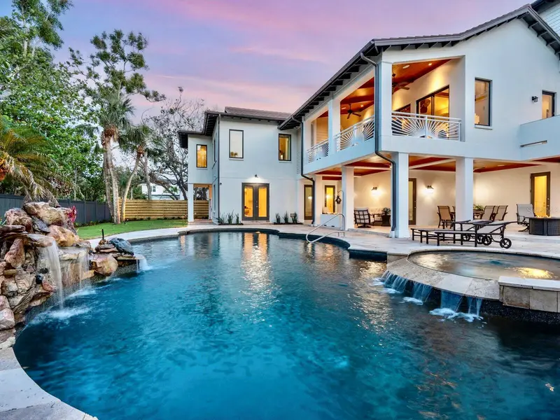 7333 Point Of Rocks Rd, FL