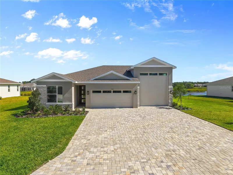 9120 Players Dr, FL