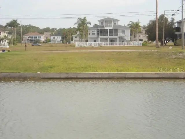 3415 Triggerfish Dr, FL