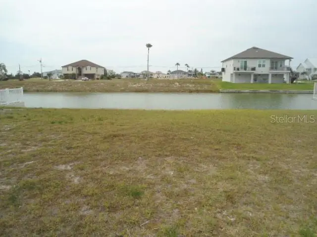 3415 Triggerfish Dr, FL