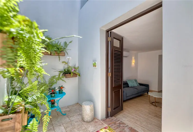203 Fortaleza St #4, PR