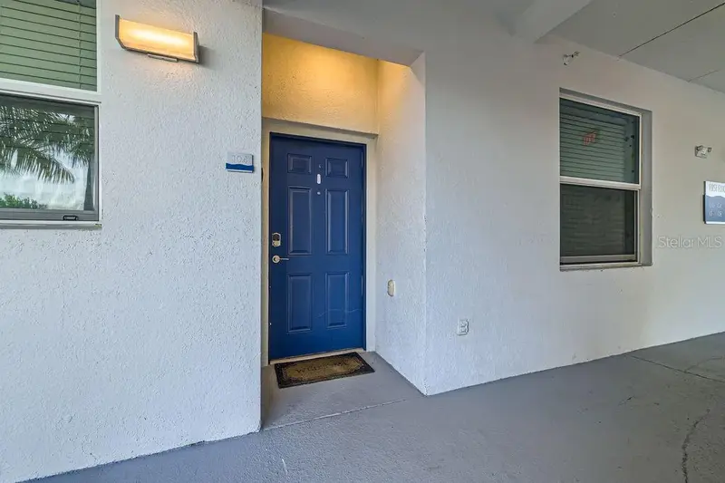 4731 Clock Tower Dr #104, FL