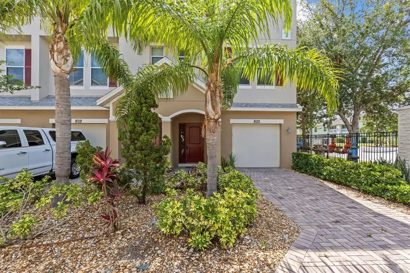 800 Callista Cay Loop, FL