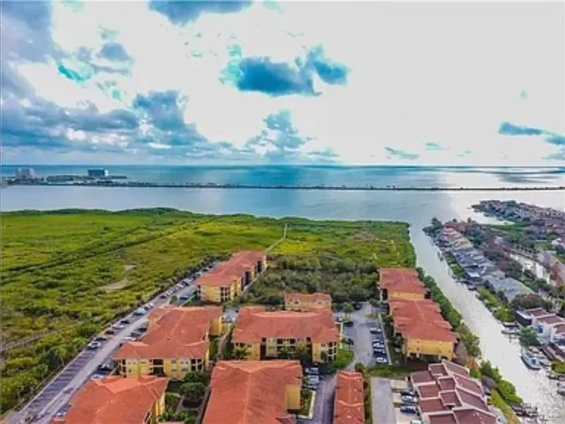 4333 Bayside Village Dr #310, FL