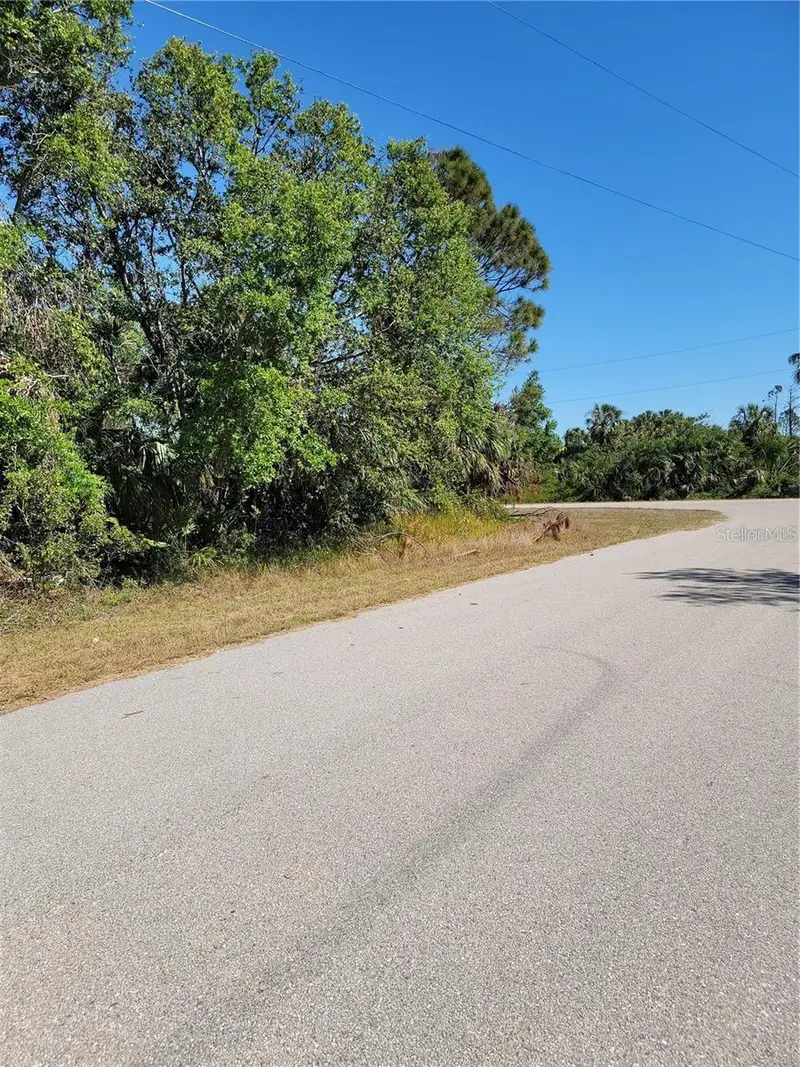 Lot 34 Eastman Cir, FL