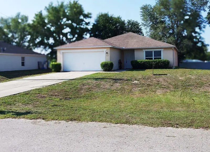 557 Windermere Dr, FL