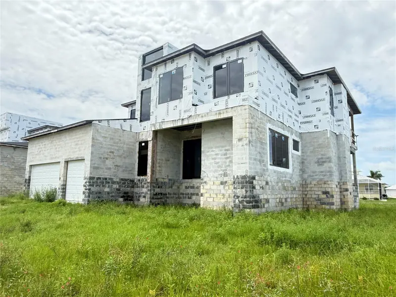 234 Bangsberg Rd Se, FL