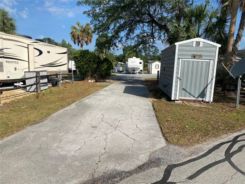 2914 Ne 103rd Ave, FL