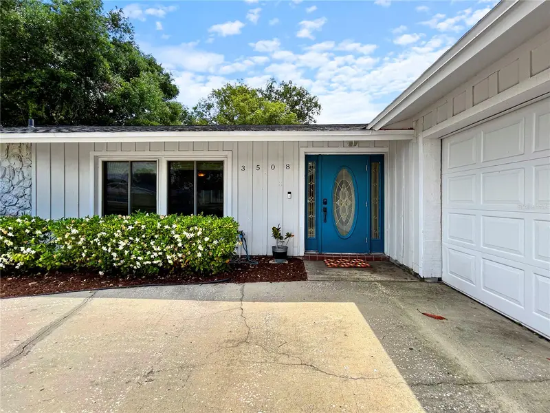 3508 Yale Cir, FL