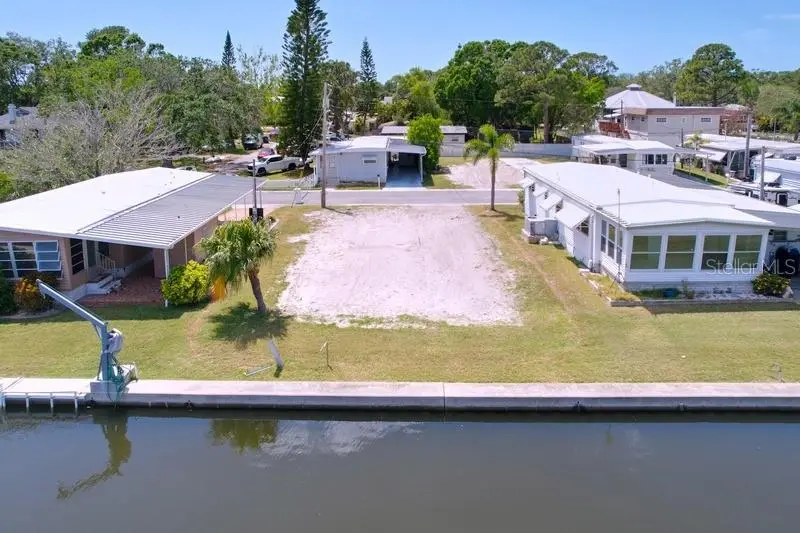 18 Yawl Ln #18, FL
