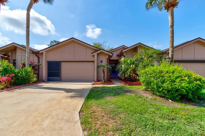 1903 Sprucewood Way, FL