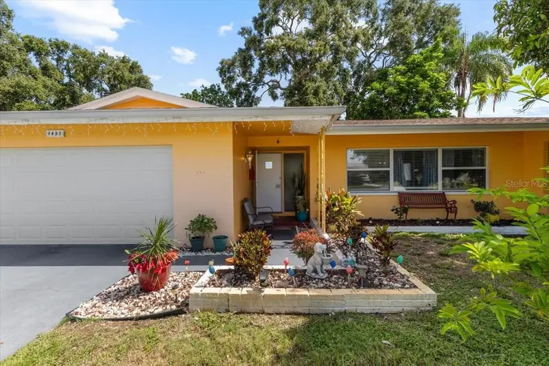 1453 62nd Ter S, FL