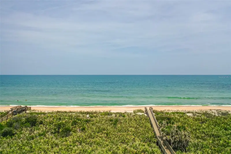 52 Ocean Ridge Blvd N, FL