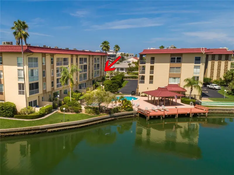 105 Island Way #131, FL