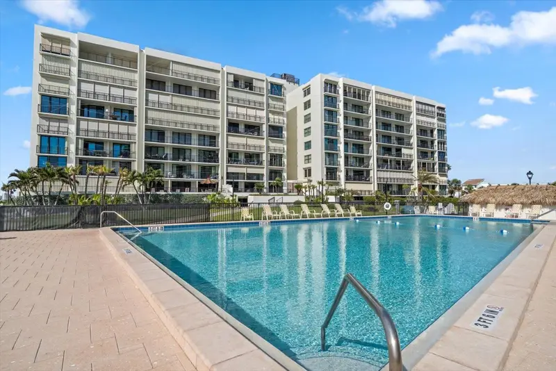 1400 Gulf Blvd #804, FL