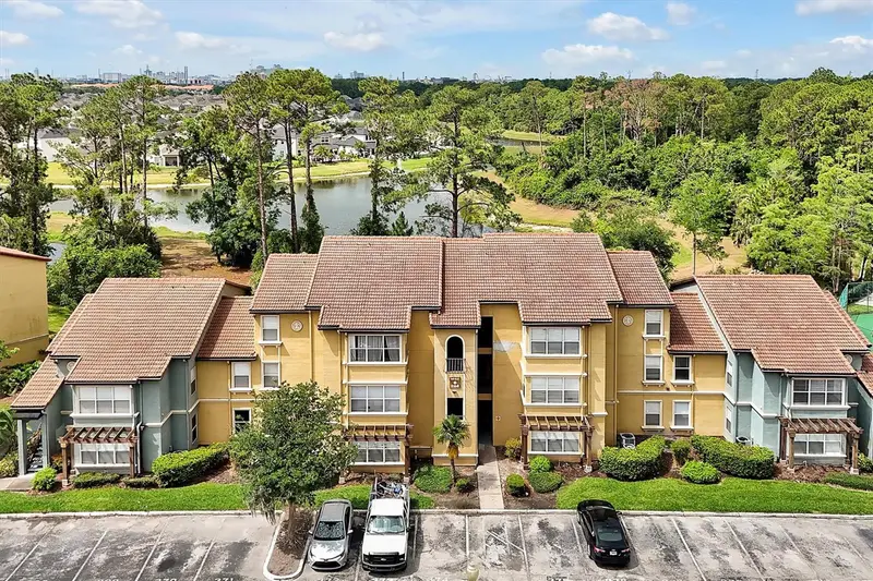 5168 Conroy Rd #35, FL