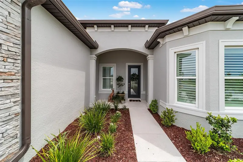 8606 Sw 61st Loop, FL