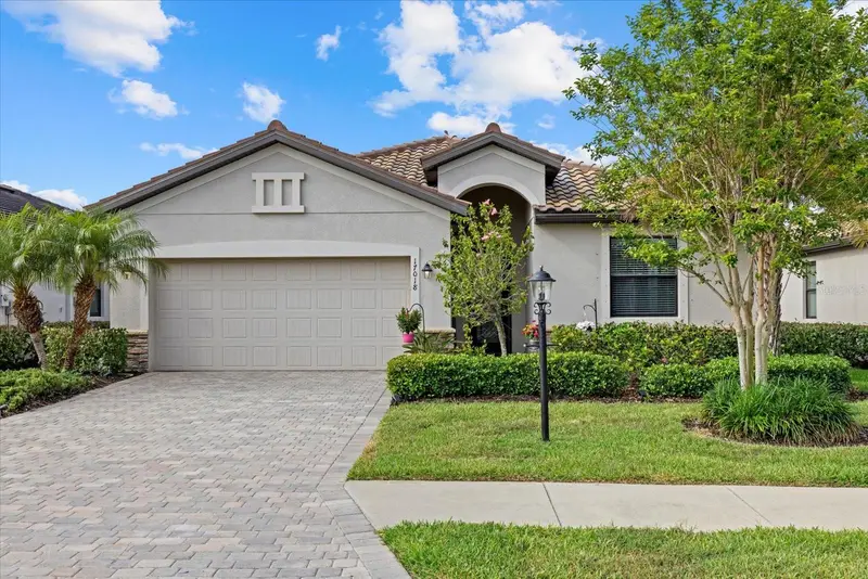 17018 Blue Ridge Pl, FL