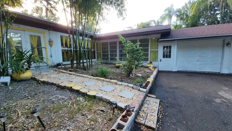 2405 Neptune Rd, FL