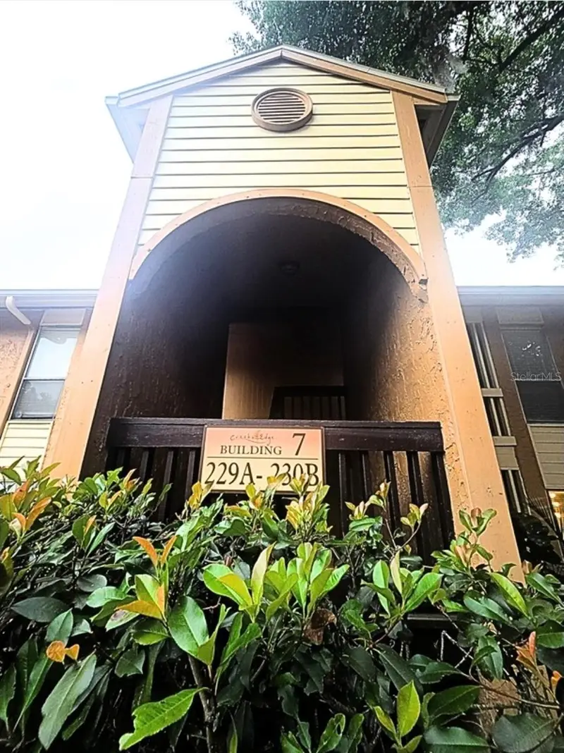 1810 Nw 23rd Blvd #230a, FL