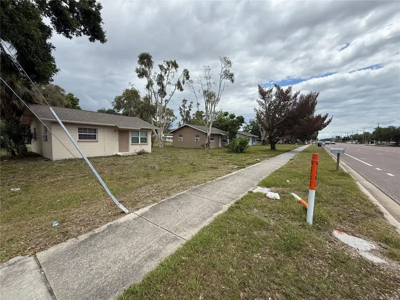 6797 54th Ave N, FL