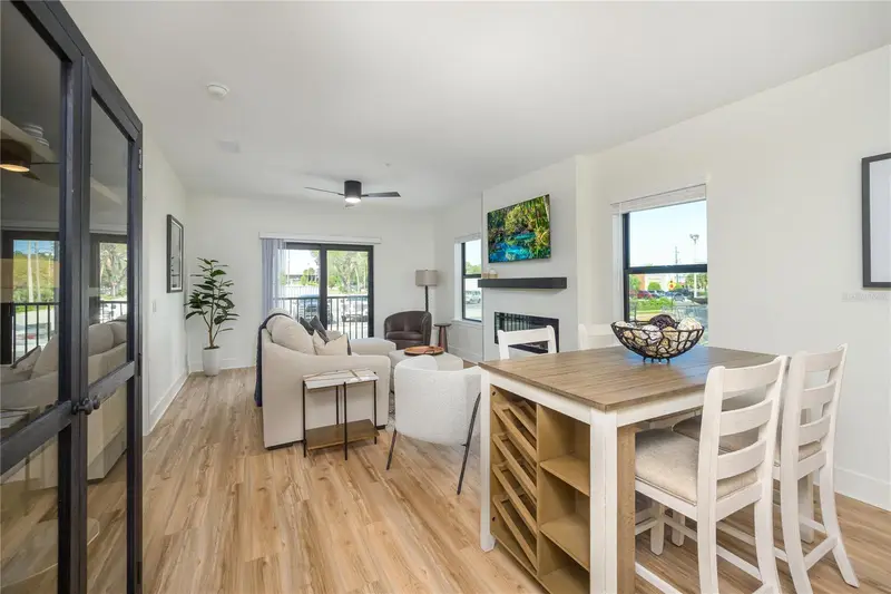 415 Se 1st Ave #103, FL