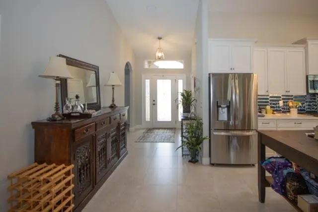 37 Lagoon Way, FL