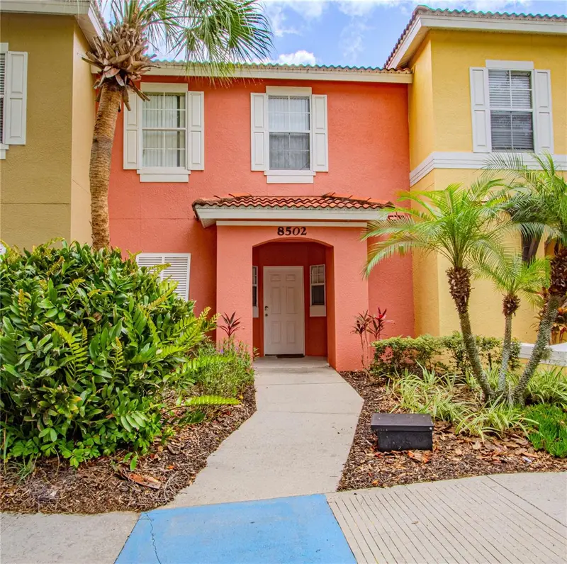8502 Crystal Cove Loop, FL