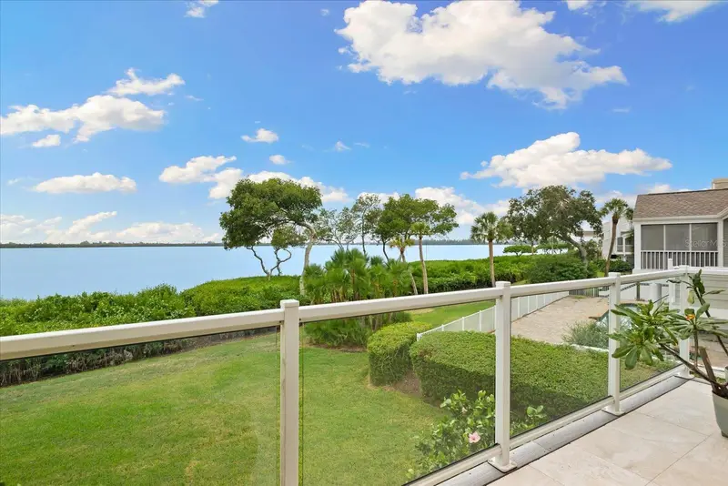 76 Tidy Island Blvd, FL