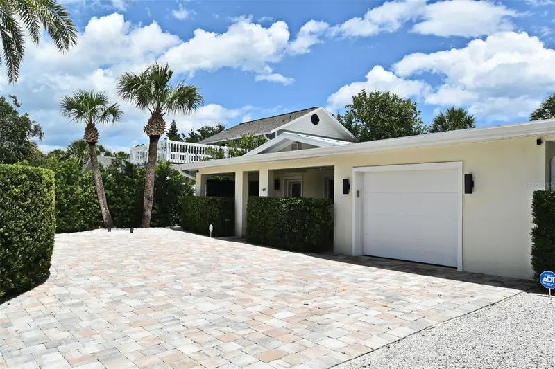 507 N Peninsula Ave, FL