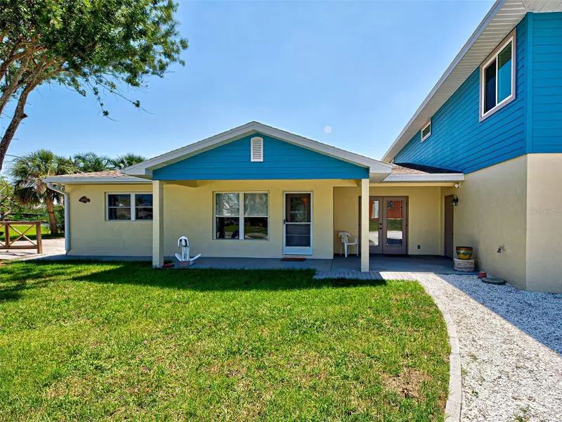 1605 Manor Rd, FL
