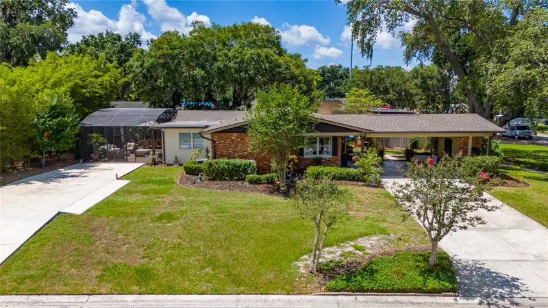 7 Westchester Dr, FL