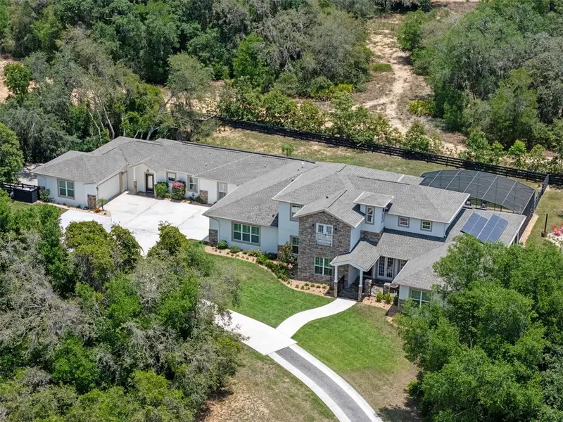 20199 Sweetwood Ln, FL