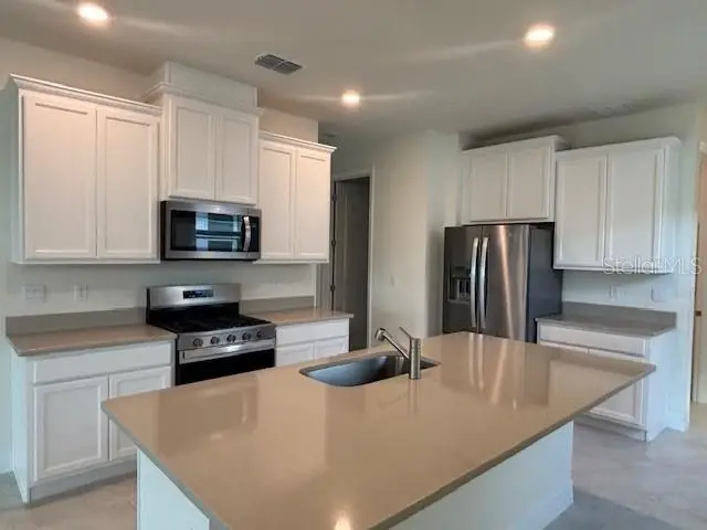 3975 Kennebunk Loop, FL