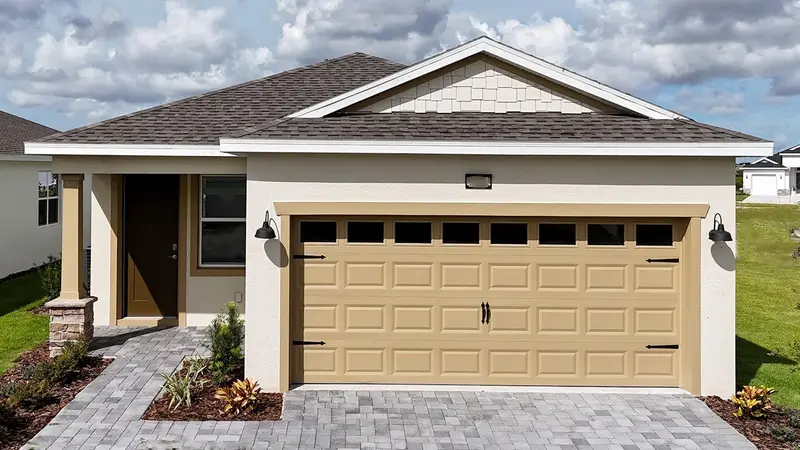 Lakes of Mount Dora listing