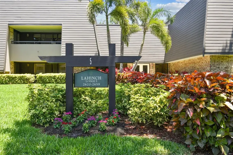36750 Us 19 N #08204, FL