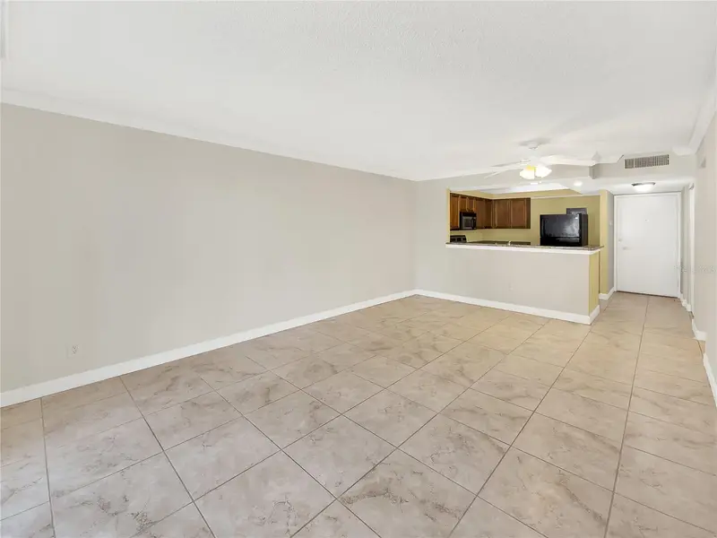 2700 Coconut Bay Ln #419, FL