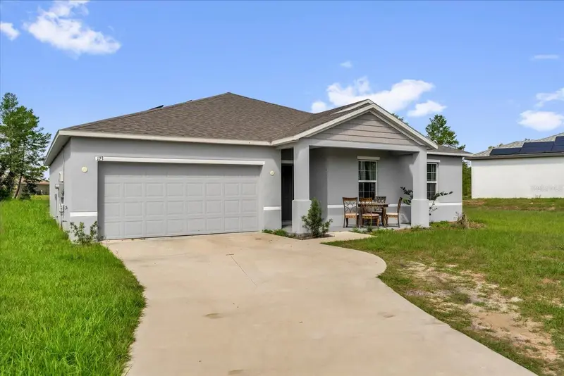 123 Zinnia Ln W, FL