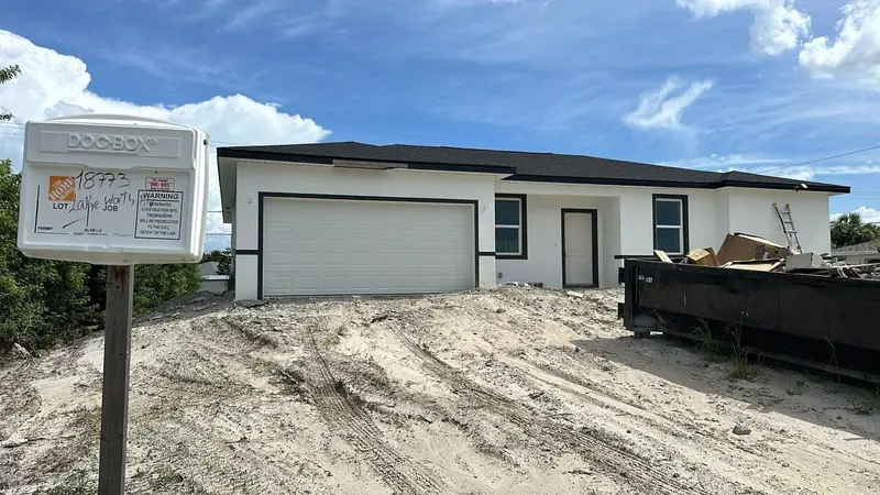 18773 Lake Worth Blvd, FL