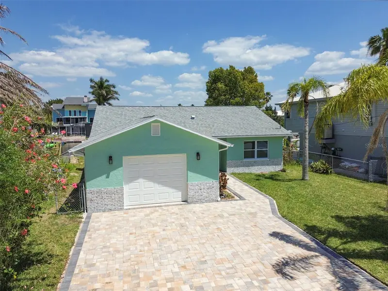 4482 Kingston Dr, FL