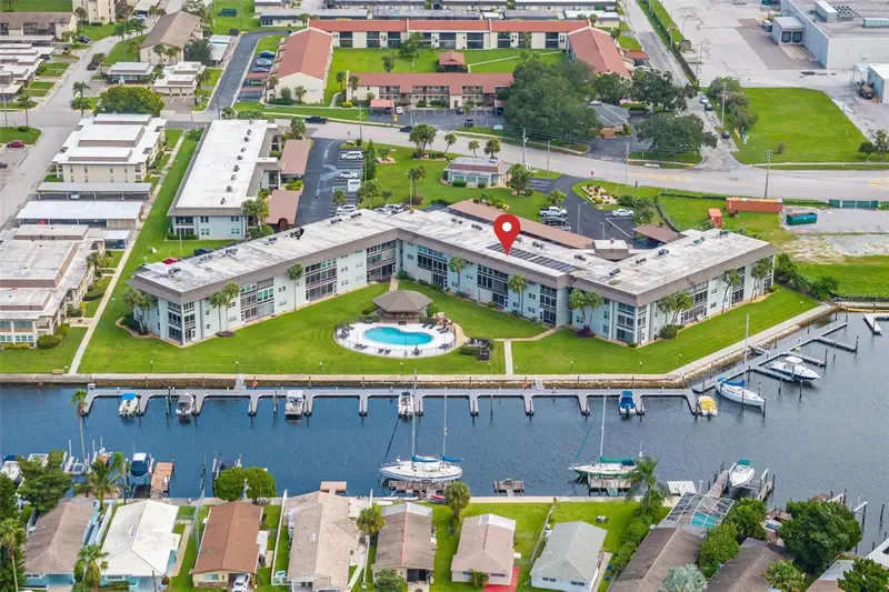 5157 Silent Loop #208, FL