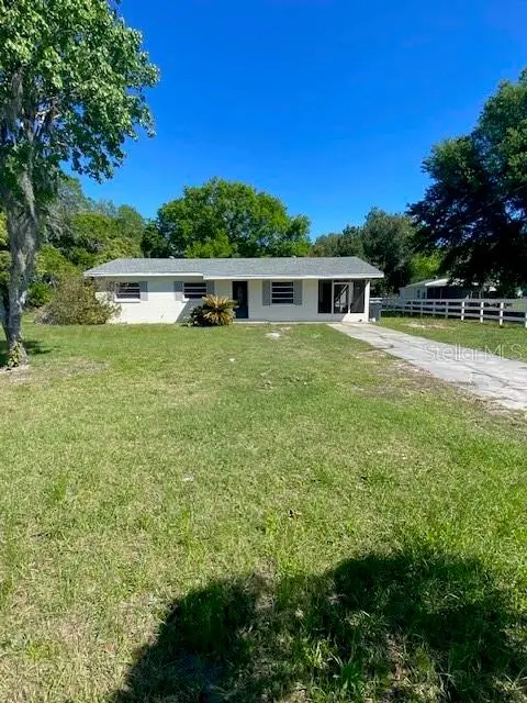 4316 E Knights Griffin Rd, FL