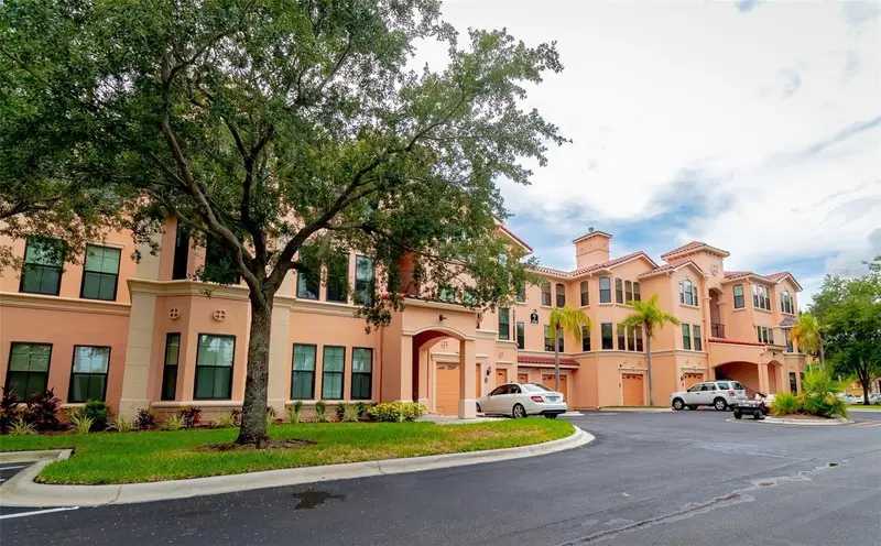 2715 Via Capri #732, FL