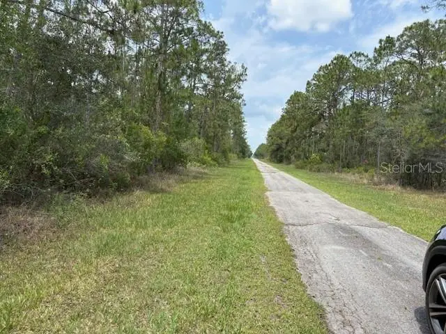 213 Plumosa Dr, FL