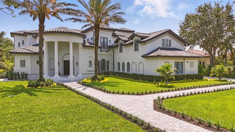 9259 Tibet Pointe Cir, FL