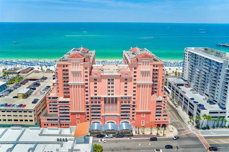 301 S Gulfview Blvd #301, FL